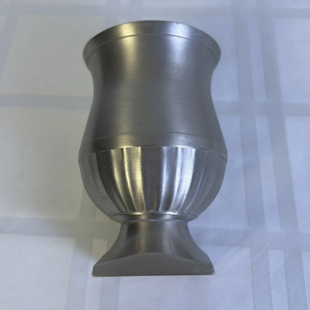 Pewter chalis/goblet/vase. 5 inches tall